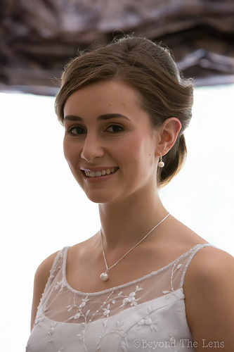 simple wedding dress jewelry