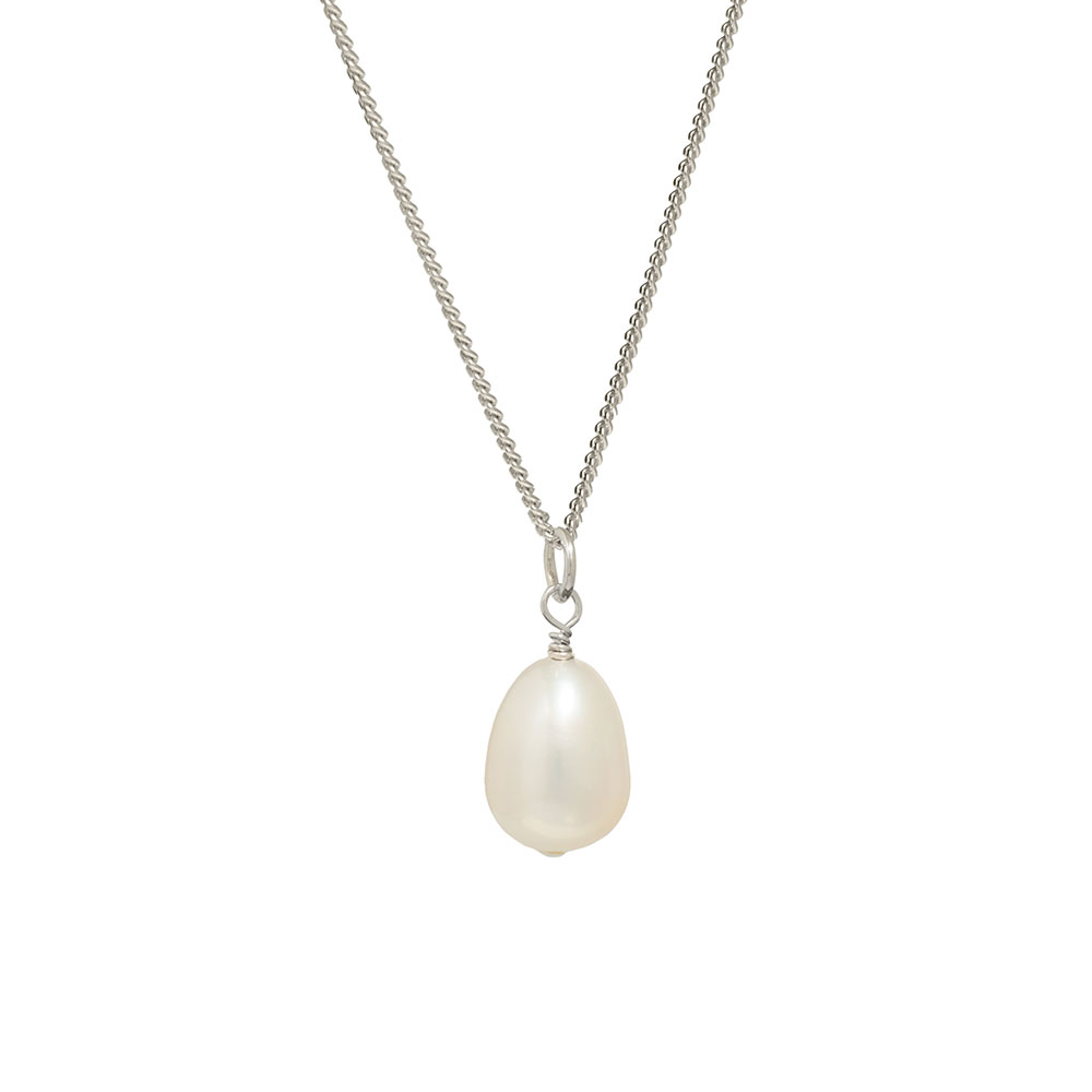tear-drop pearl pendant