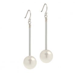 long drop pearl earrings