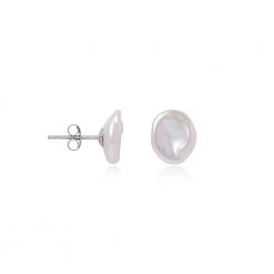 Irregular shaped pearl studs