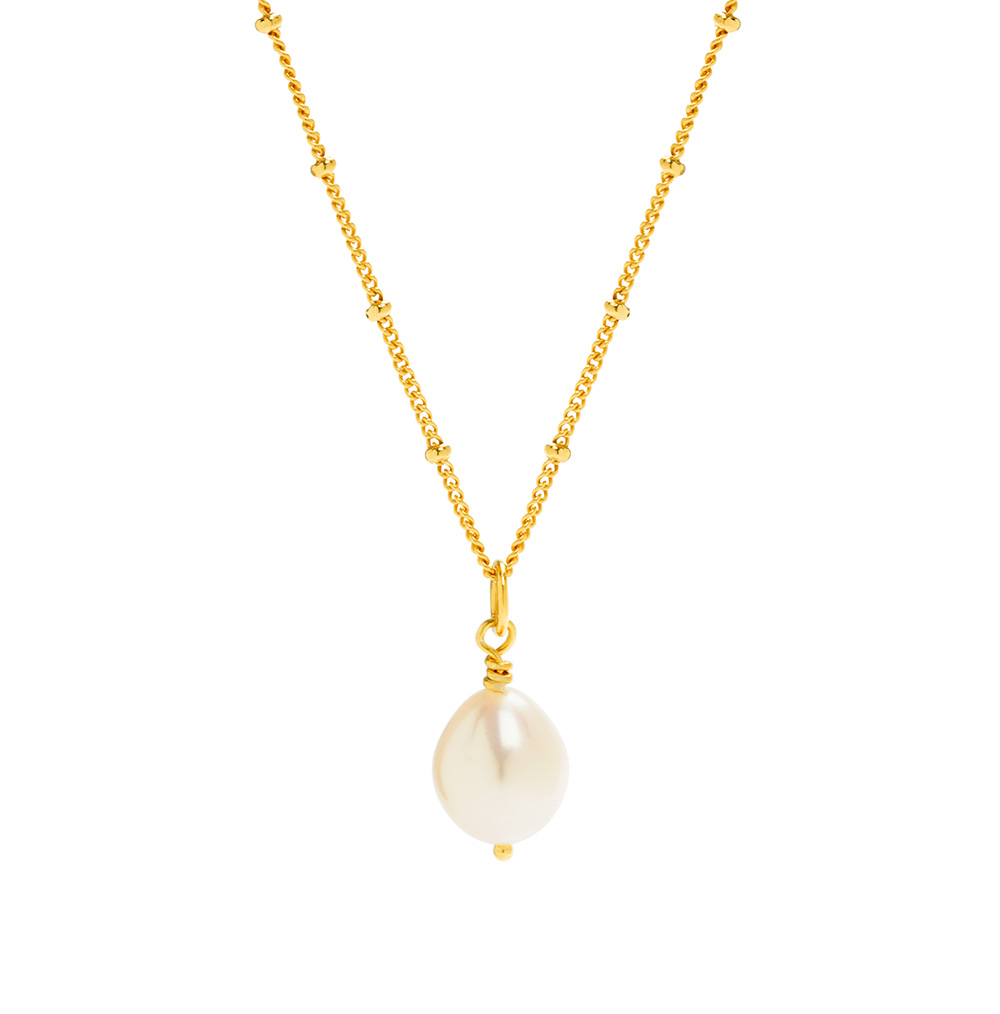 Freshwater pearl on gold chain